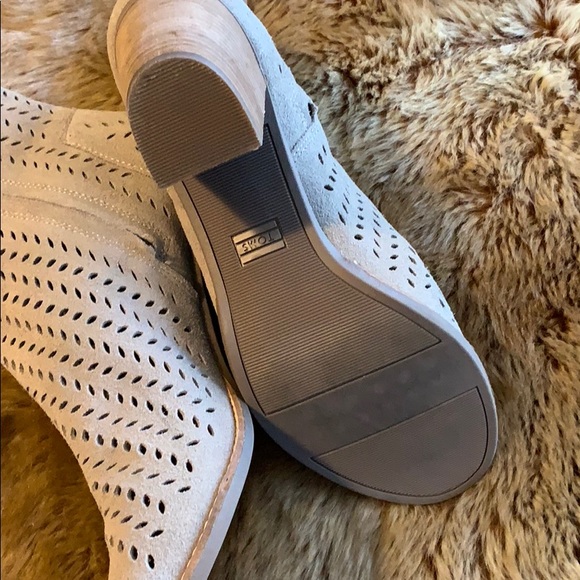 Tom’s open toe booties - Picture 4 of 4